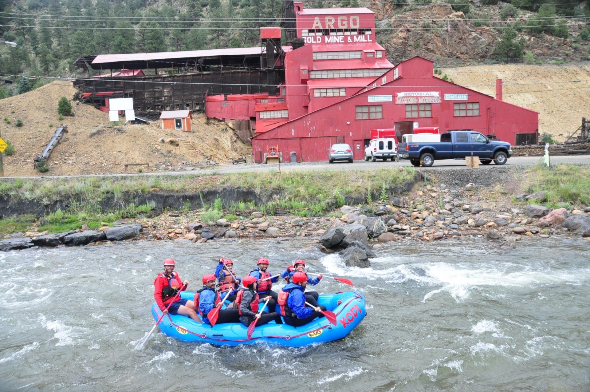 Clear Creek whitewater rafting offers great adventure and excitement for experienced visitors